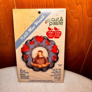 Apple Bits Cut & Paste Plaid Mini Wreath Country Love #59263 Wood Cutout Craft